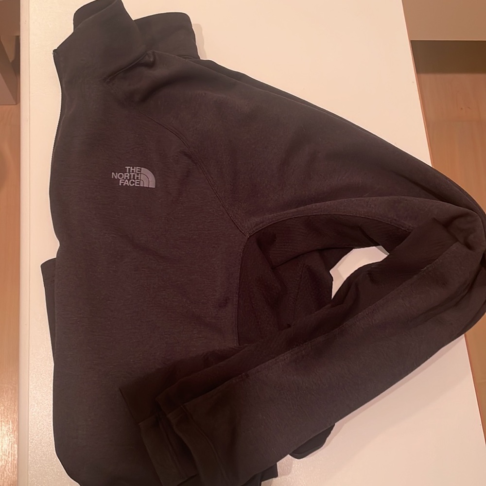 Northface pullover - Picture 3 of 3